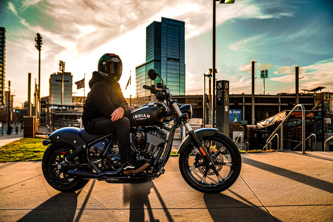 SAWICKI Indian Chief Shorty Exhaust Ceramic Coated Black W/ Black End Cap - 930-01322